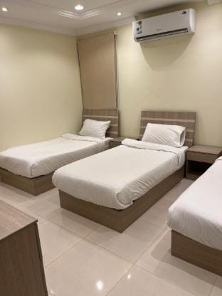 Five Family Suite Vacation rental in Mecca