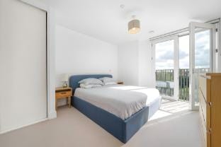 Hububb Luxury Somerset Apartment in London