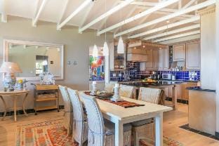 Pezula, Wine & Sea- MT21 Vacation rental in Knysna