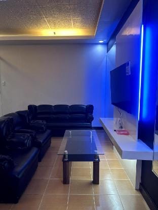 Hayd's Turf At San Lorenzo Place 2Bedrooms Vacation rental in Pasay
