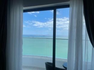 TMS PULLMAN HOTEL, CĂN HỘ TRỰC DIỆN BIỂN Apartment in Vietnam