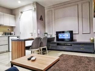 Modern Homestay @ I-City (Wifi+CarPark) Apartment in Selangor, Malaysia