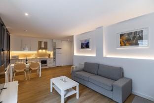 Urbanfive 3A Ourense centro 3 habitaciones Vacation rental in Ourense