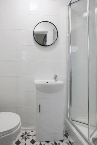 Marlborough Apartment 88 by Yoko Property Apartment in Coventry