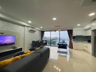 Ekocheras mall 3 bedroom #arcade game #Wi-Fi Vacation rental in Federal Territory of Kuala Lumpur