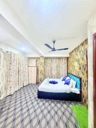 Cv Restaurant and Stay Vacation rental in India