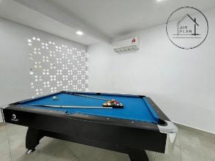 PD Private Pool Villa - 50TH WAVE (Up to 20 Pax) Vacation rental in Negeri Sembilan, Malaysia