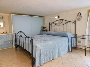Casa Mamma Rosetta, one step away from the sea, the mountains and the cycle path Vacation rental in Liguria