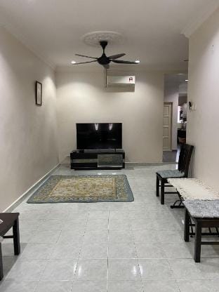 Homestay Ayer Keroh MITC - Teratak Ejie Vacation rental in Malacca