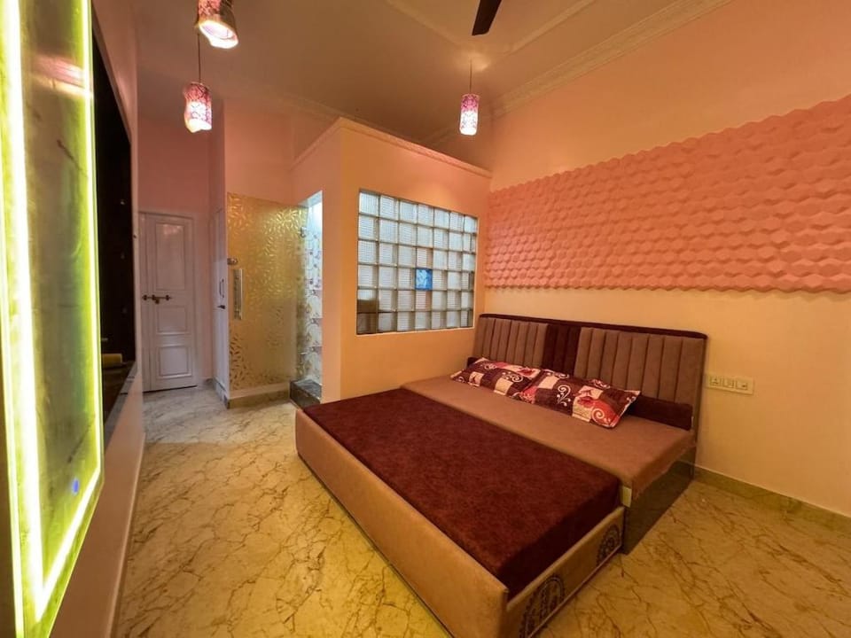 Shikary's Palace Home stay Apartment in Hyderabad