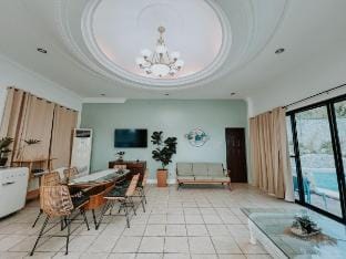 Casa Vista by Hooga Home Bungalow  Guest House Vacation rental in Cebu City