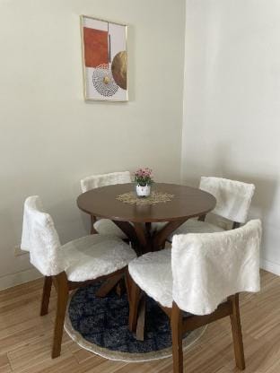 Holland Park Hotel Apartment in Santa Rosa