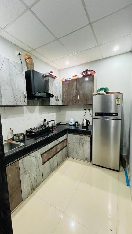 1 BHK FULLY FURNISHED FLAT Apartment in Varanasi