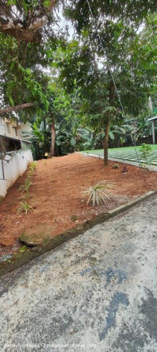 Genesis Spaces Upper AC 2 guests Vacation rental in Kerala