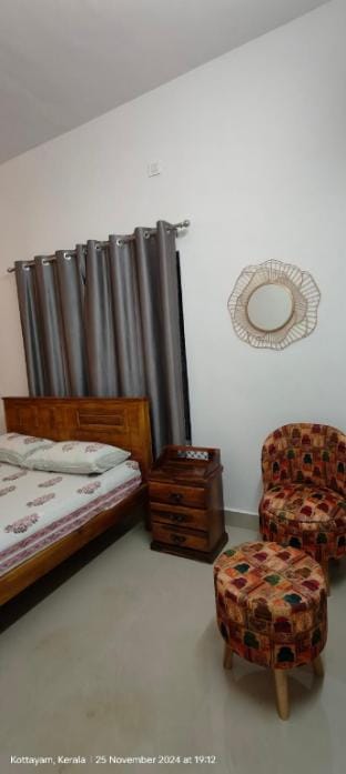 Genesis spaces non AC  upto 4 guests Kottayam Vacation rental in Kerala