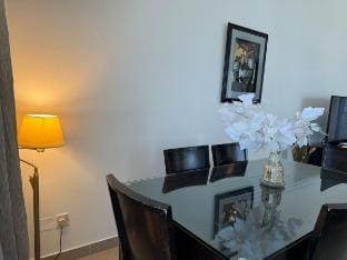 ASHRI HH Cousy & Spacious studio in Dana Tower Vacation rental in Dubai