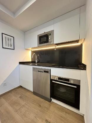 Exclusive Designer Loft Pool - Roig Arena VLC Apartment in Valencia