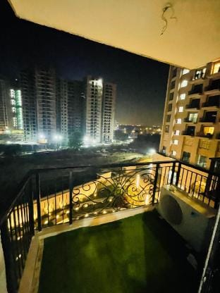 The Urban Oasis 
Get luxury stay

Omaxe Hazratganj Vacation rental in Lucknow