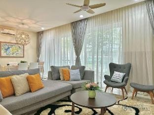 Medini Signature•3Bedroom/9Pax/Bathtub•Legoland Vacation rental in Johor