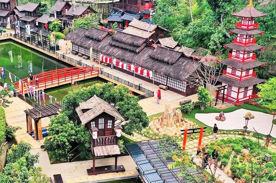 Hotel Asia Express near Farmhouse Lembang Hotel in Lembang