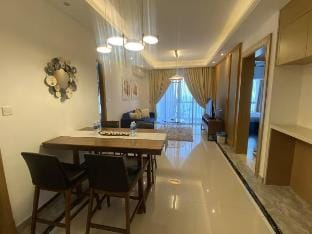 R&F Premium 2R2B Homestay By Wan Li Vacation rental in Johor Bahru