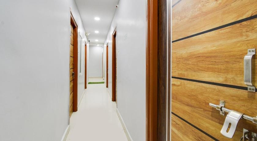 Hotel O Moula Ali Near AMR Planet Hotel in Secunderabad