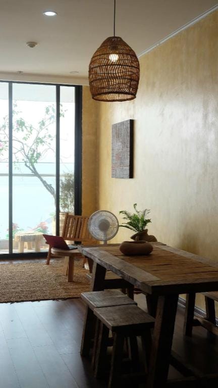 LamHome - Homestay seaview sunset in Ha Long Apartment in Laos