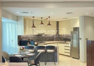 Sleek 2BR in Nobles, Business Bay Vacation rental in Dubai