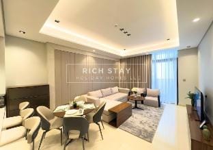 Brand new 1BR in Nobles, Business Bay Vacation rental in Dubai