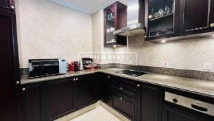 Sensational 1BR in Downtown with Burj Khalifa View Vacation rental in Dubai
