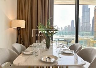 Premium 3BR with Burj Khalifa & Dubai Mall view Vacation rental in Dubai