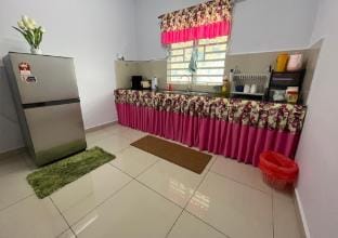 Cahaya Indah Homestay Vacation rental in Johor