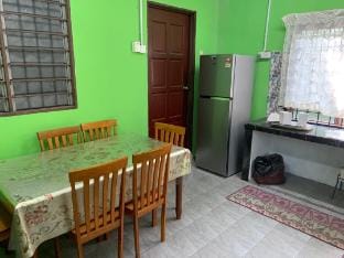 Homestay Seri Melekek (Muslim Only) Vacation rental in Negeri Sembilan, Malaysia