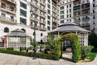 Premium Class Kazakhstan by Royal Rentals Apartment in Europe