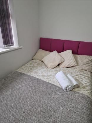 Room in Wolverhampton Villa in Wolverhampton