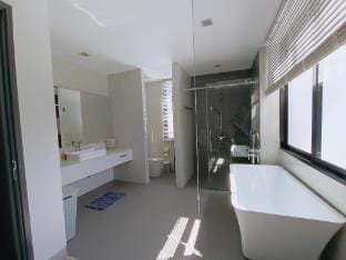 Laguna Park 2 近海滩免费巴士·豪华私人泳池别墅 Villa in Choeng Thale