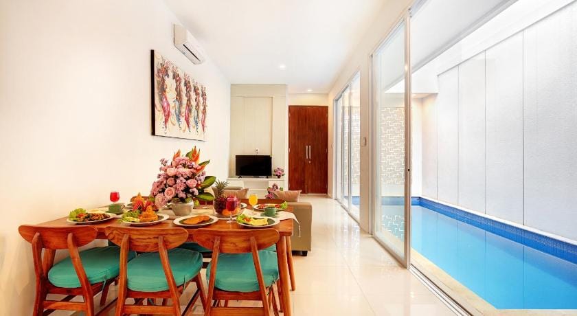 Villa Kyra Canggu Hotel in North Kuta
