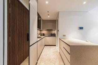 Crest Luxury Apartment Pool, Gym, Sauna Vacation rental in Ho Chi Minh City