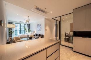 Crest Luxury Apartment Pool, Gym, Sauna Vacation rental in Ho Chi Minh City