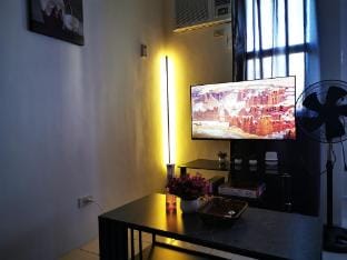 LUNA STAYCATION Cozy Condo near Enchanted Kingdom Apartment in Santa Rosa