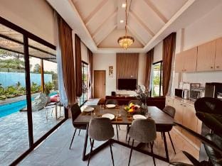 Montana Kaeng Khoi Pool Villa Villa in Laos