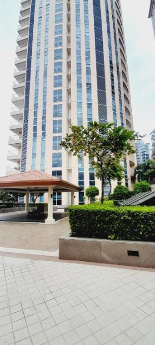 Snr@Venice-Tower Emanuele 16-B Vacation rental in Makati