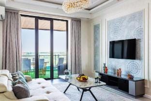 Modern stroy 77 Apartment in Europe