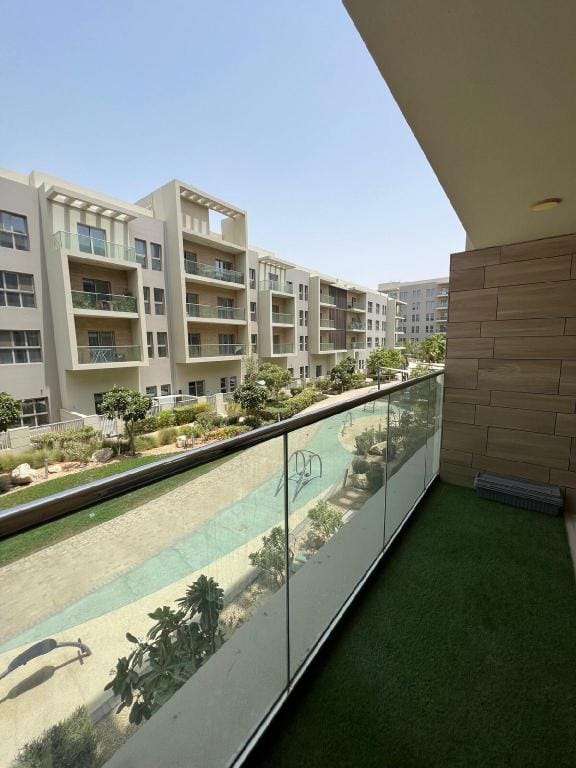 vacation like royalty every time Apartment in Al Sharjah