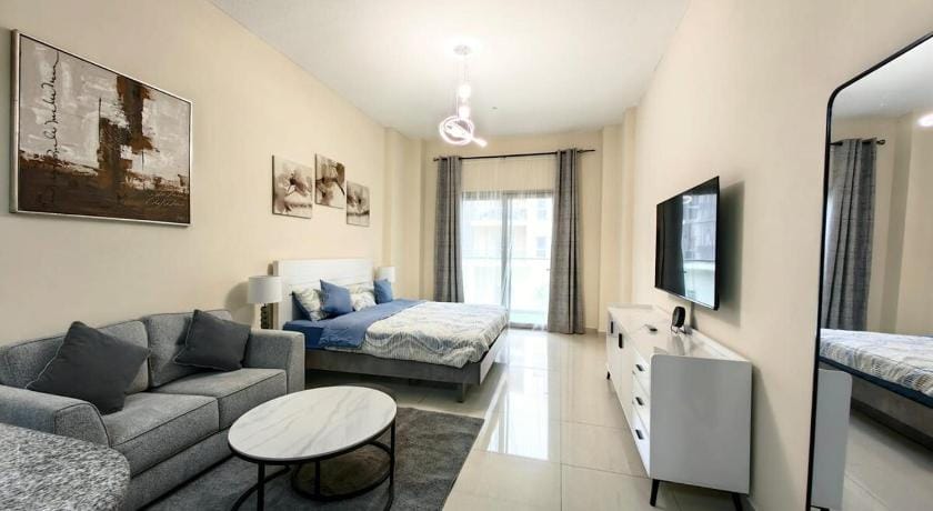 vacation like royalty every time Apartment in Al Sharjah