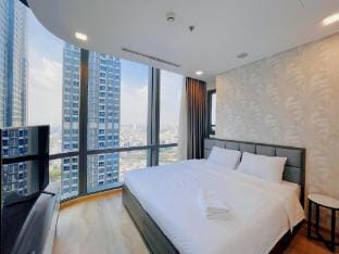 Vinhomes Landmark Romantic Apartment-1Br Cozy View Apartment in Ho Chi Minh City