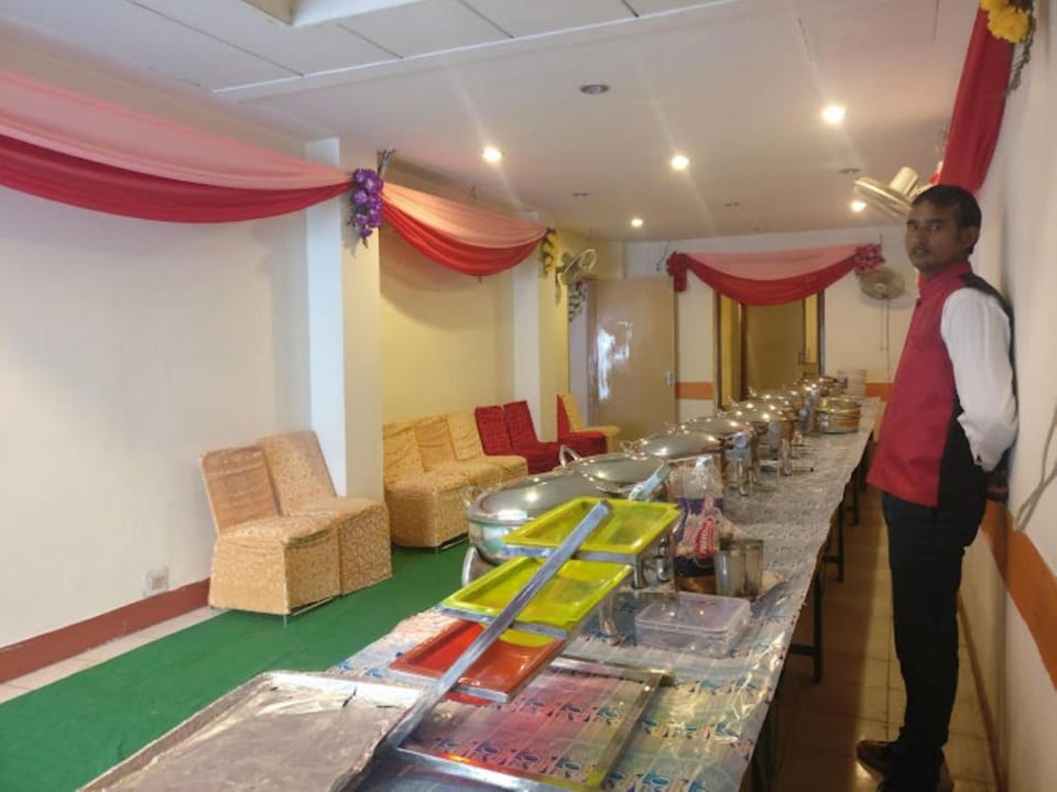 Goroomgo SAMRAT HOTEL LUDHIANA Hotel in Ludhiana