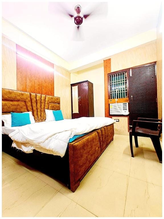 Goroomgo Abhivadya Gange , Varanasi Hotel in Varanasi