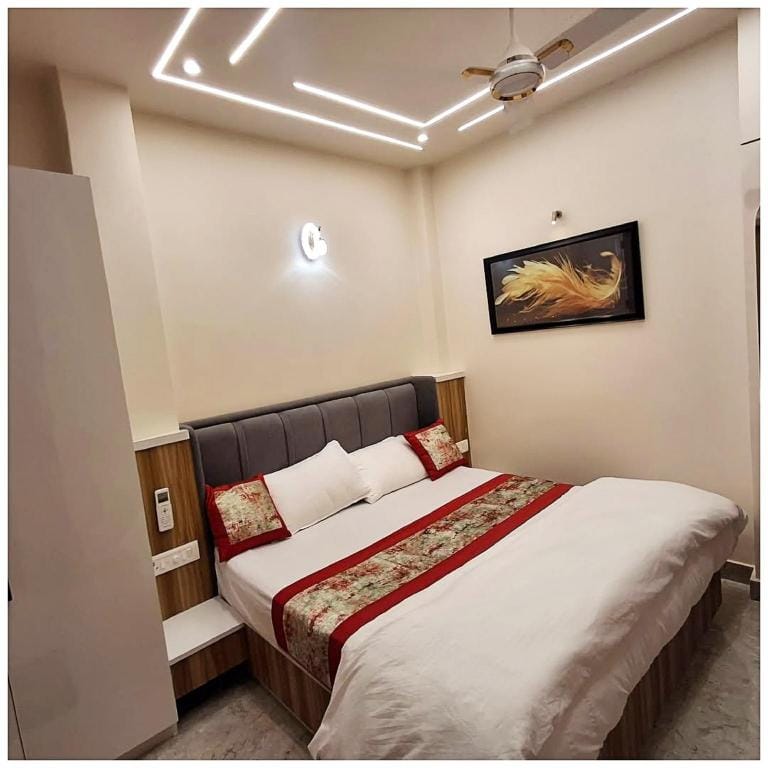 Goroomgo Abhivadya Gange , Varanasi Hotel in Varanasi