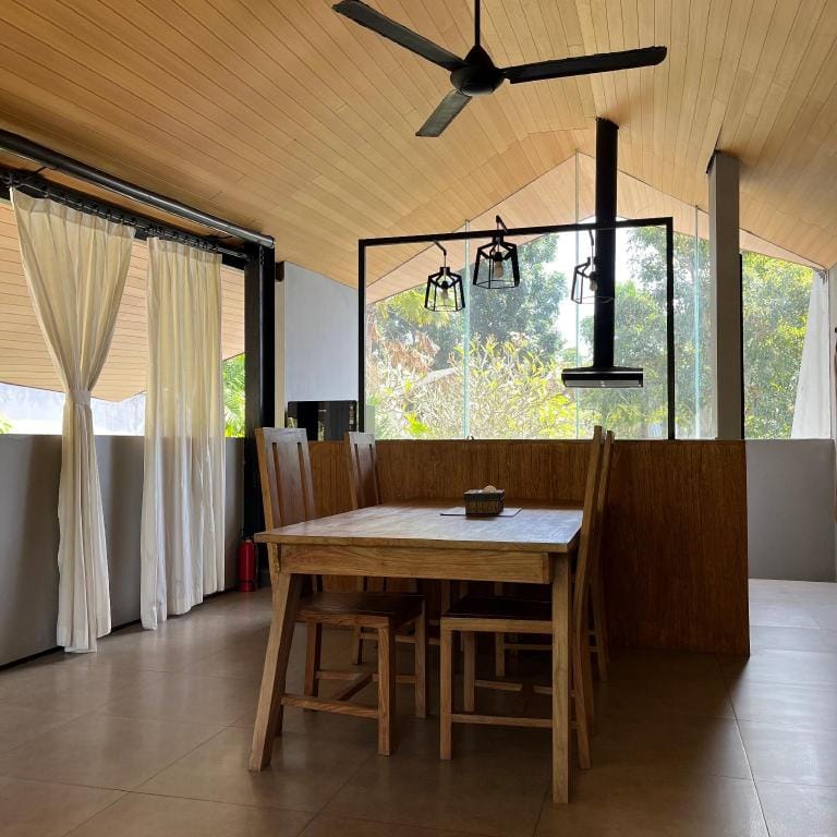 Dancing Hana Villa Nusa Dua ( 2 Bedroom with Sharing Pool Minimum Stay 2 Nights ) Hotel in Bali
